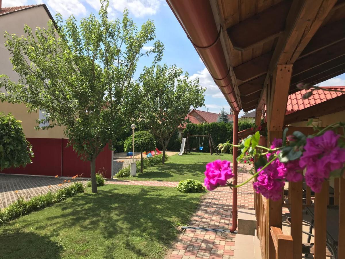 Zam-Zem Holiday Apartman Hajdúszoboszló Exterior foto